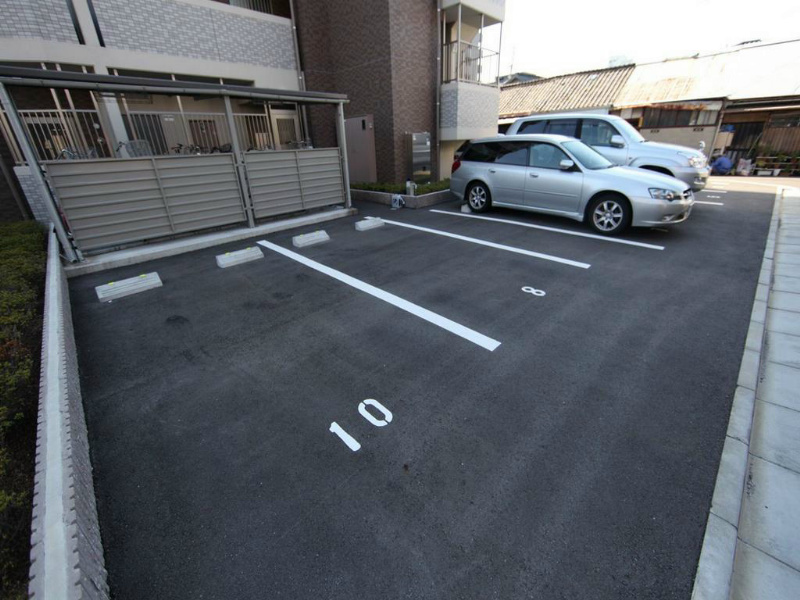 ハピネス車道 駐車場