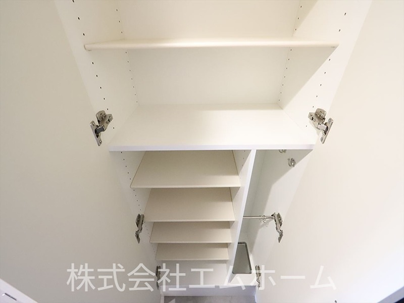 MAXIV東別院 玄関