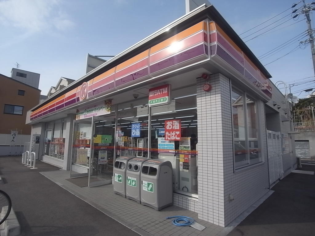 グランハートＭ コンビニ