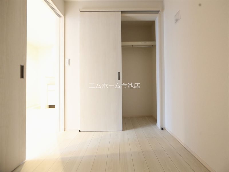 R-SMART 新栄2 収納