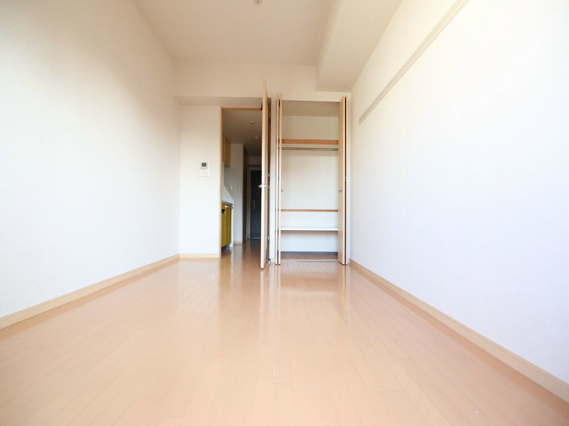 プレサンス名古屋駅前ヴェルロード リビング