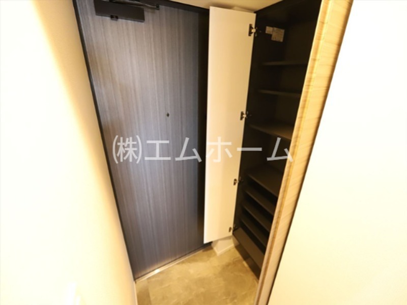 CREST TAPP金山 玄関