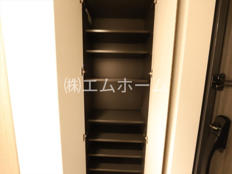 CREST TAPP金山 玄関