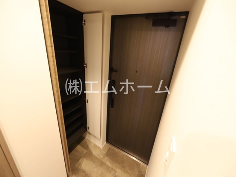 CREST TAPP金山 玄関