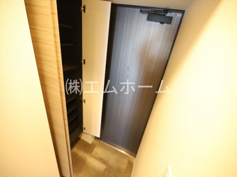CREST TAPP金山 玄関