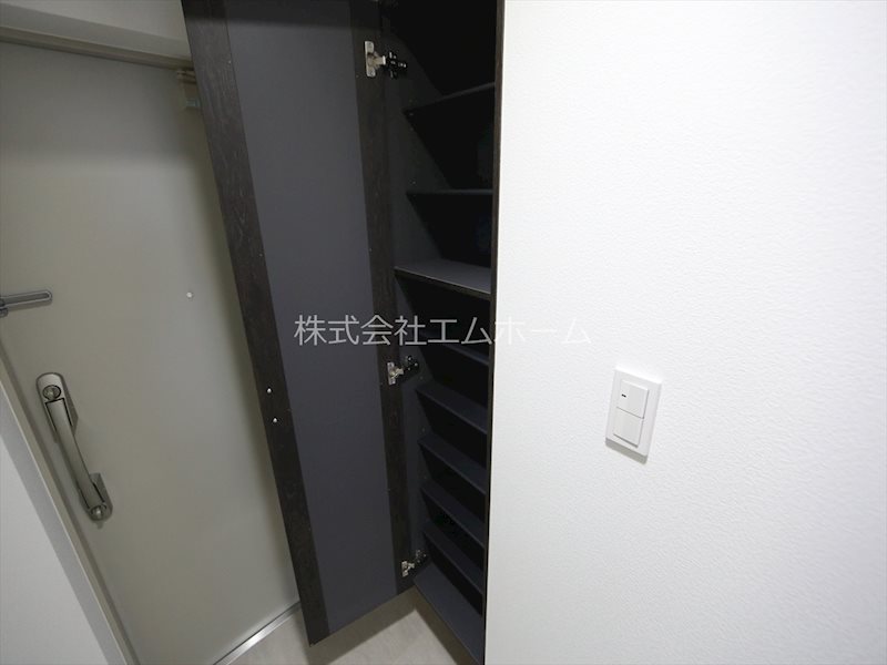 ヴェルドミール 玄関