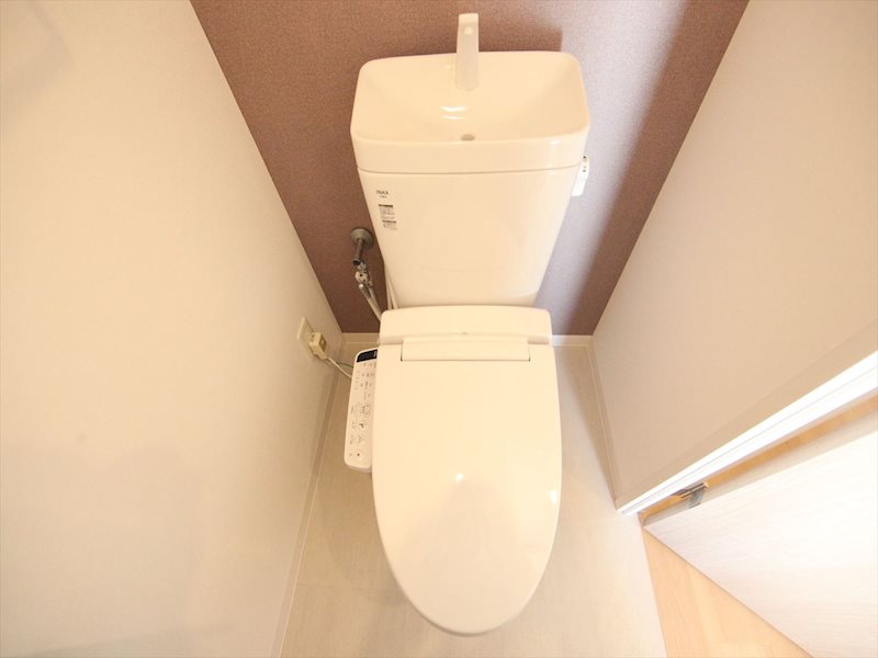 プログレッソ八田 トイレ