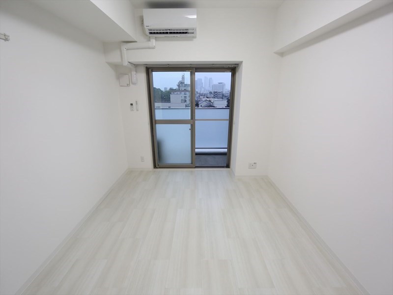 アフロディーテ リビング