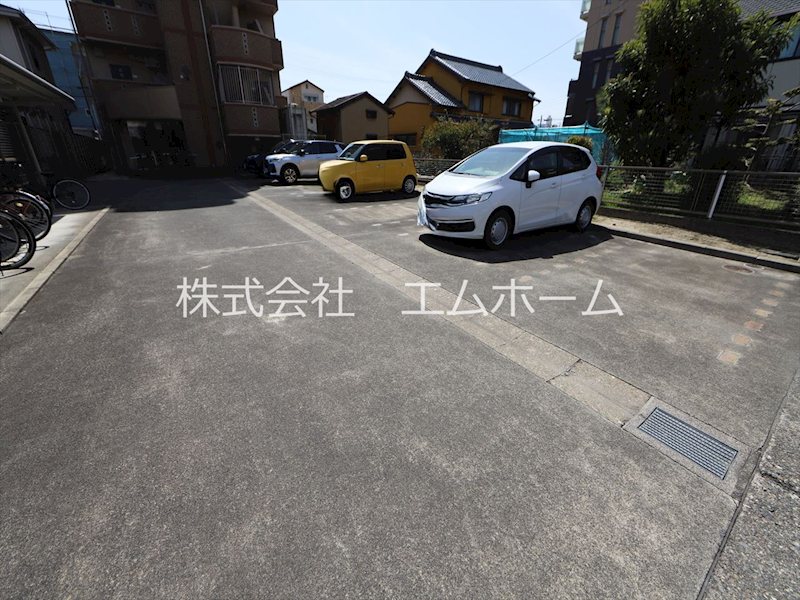 セント・ウェスティン 駐車場