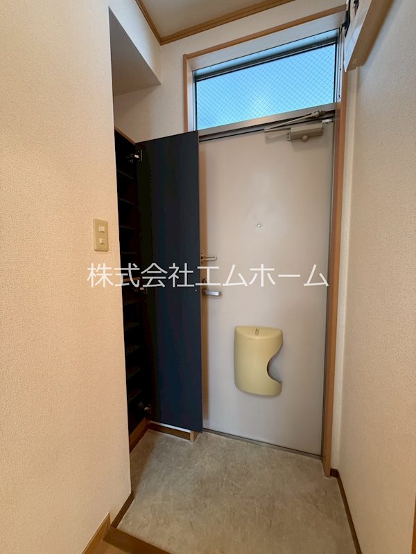 ＭＡ・ＭＡＩＳＯＮ友 玄関