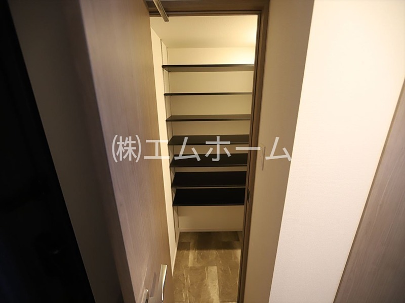 CREST TAPP金山 玄関