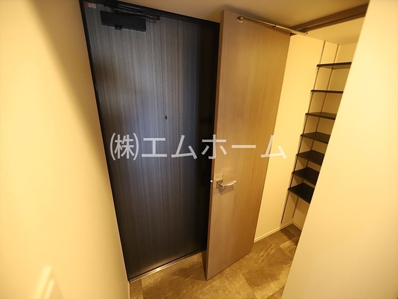CREST TAPP金山 玄関