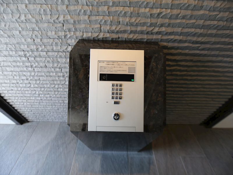 プレサンスＮＡＧＯＹＡファスト エントランス