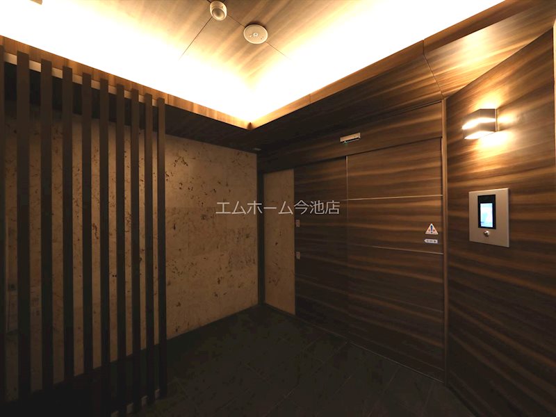 K　Smart　Imaike（ケースマート） エントランス