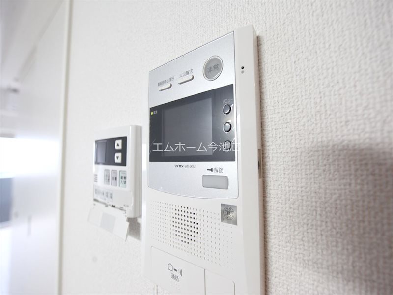 シャルール セキュリティ