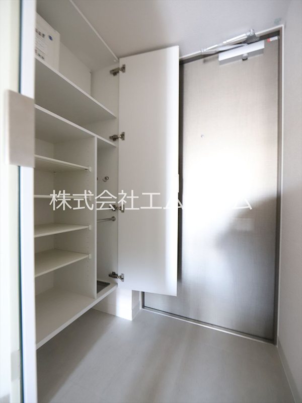 CREST TAPP名古屋山王 玄関