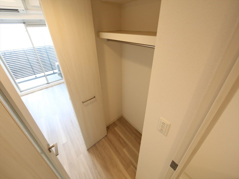 プレサンス広小路通葵 収納