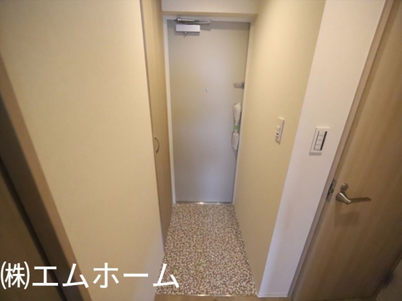 ポルタニグラサウス 玄関