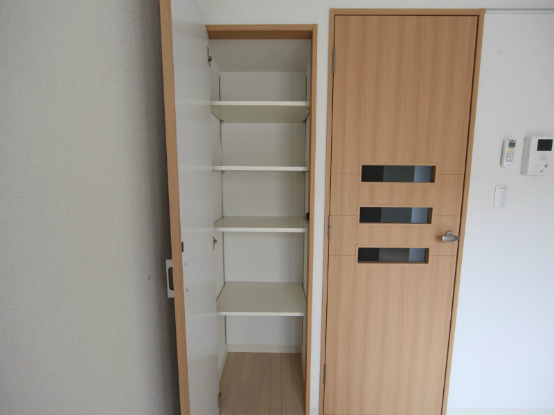 プラチナ名古屋ビル 収納