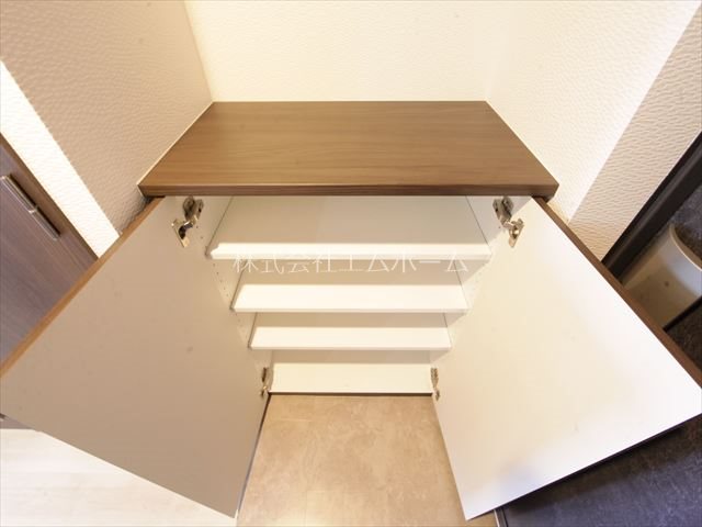 S-RESIDENCE池下西 玄関
