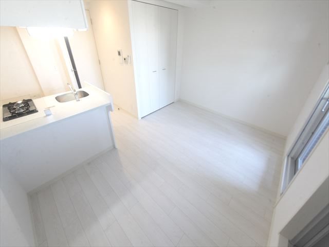 アドバンス名古屋モクシー リビング