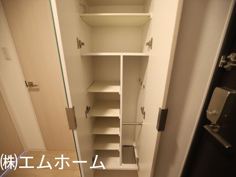 CREST TAPP東別院 玄関
