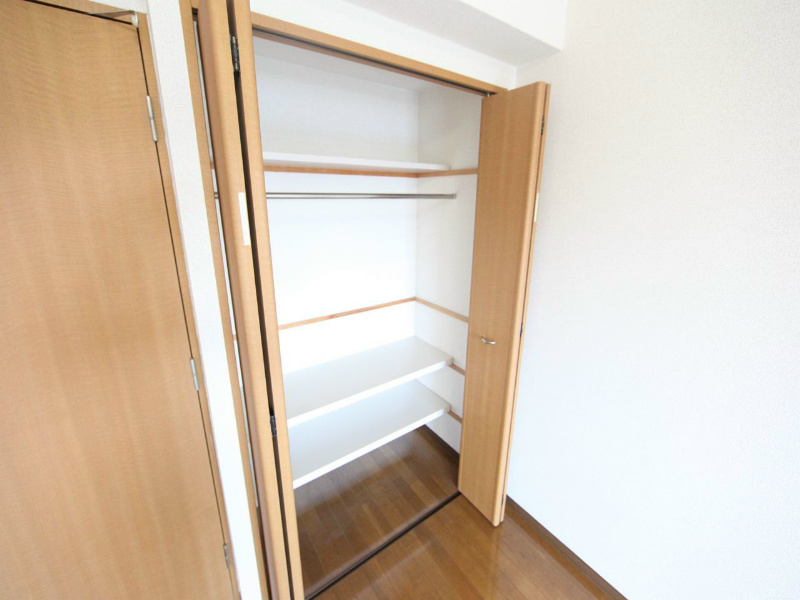 ウェステリア西大須 収納