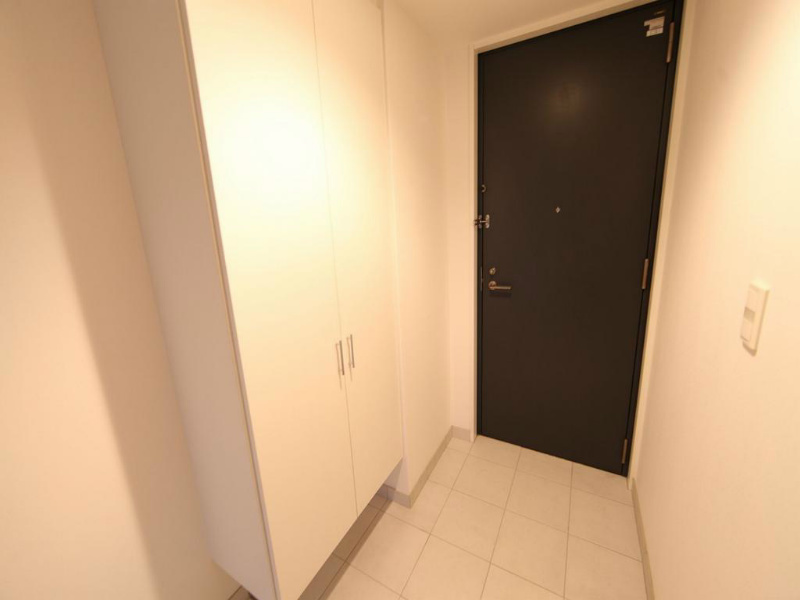 ミュプレ矢場町 玄関