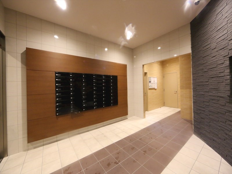プレミアム浅間町 エントランス