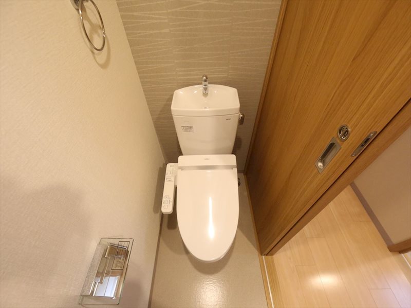 Alba Grande名護屋（アルバグランデ名護屋） トイレ