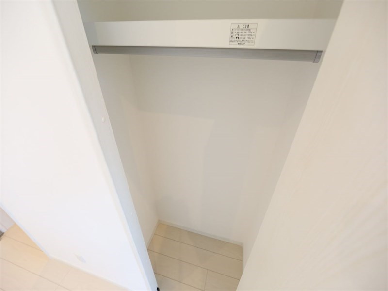 クレスト新富 収納