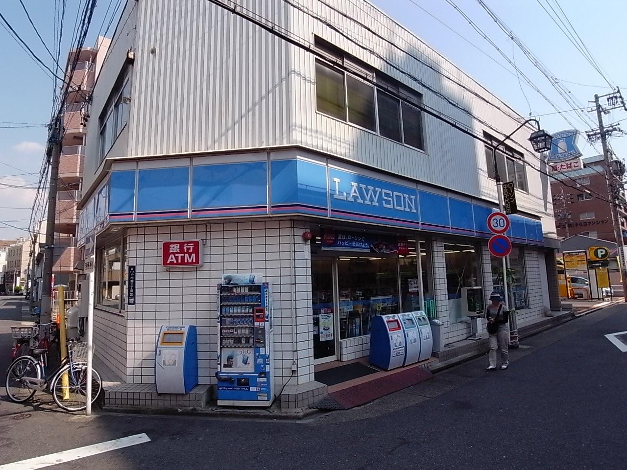 プレサンス鶴舞公園セラヴィ コンビニ