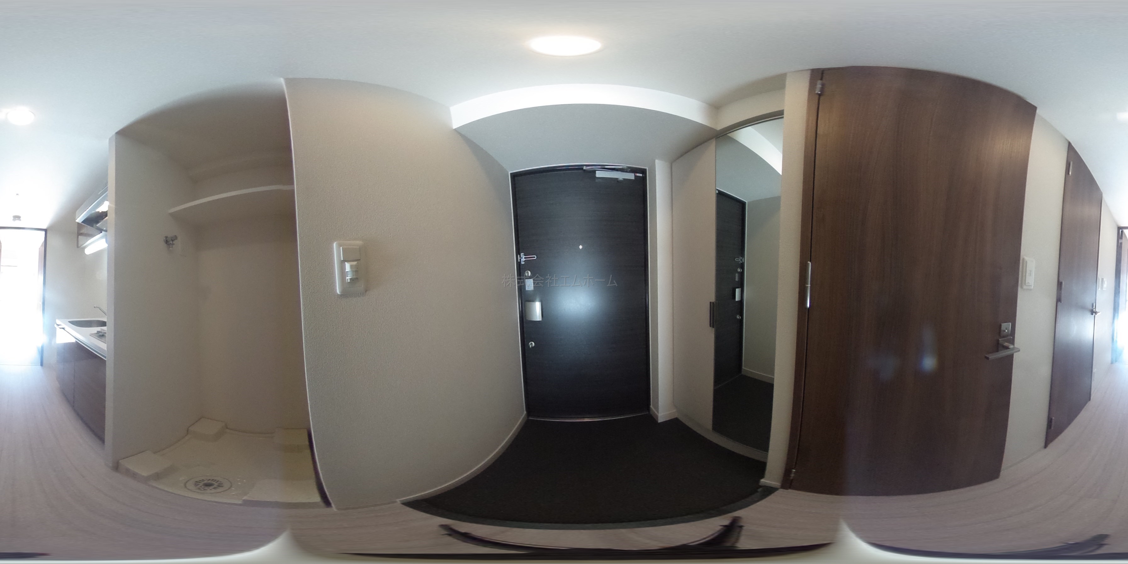 プレサンス久屋大通公園セラフィ 玄関