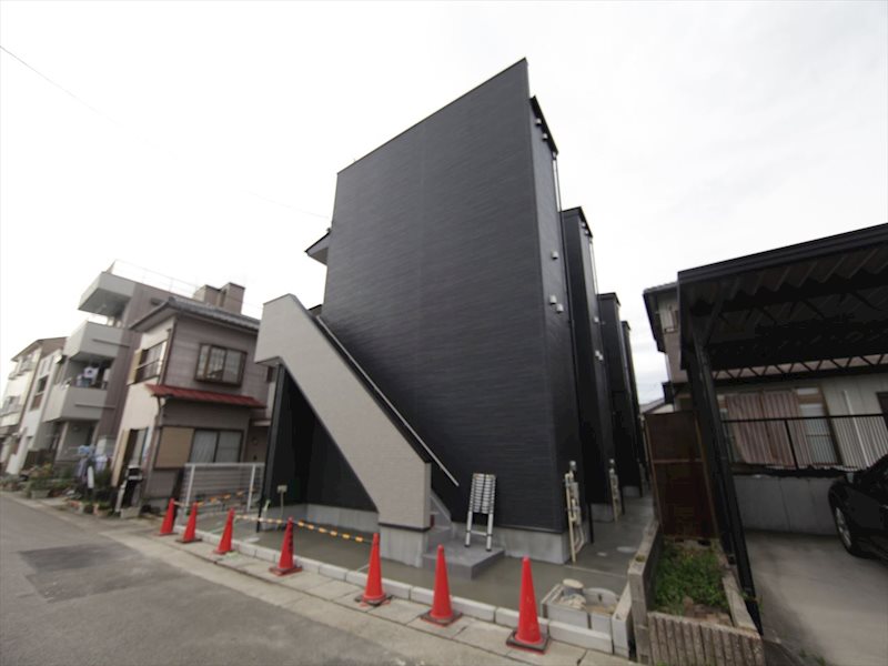 ロッククリスタル小木田 外観