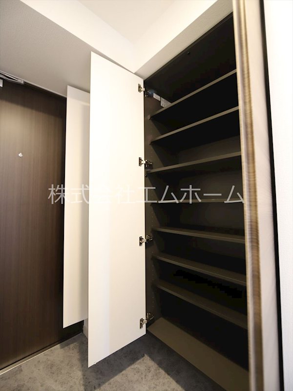 S-RESIDENCE亀島駅前blaze 玄関