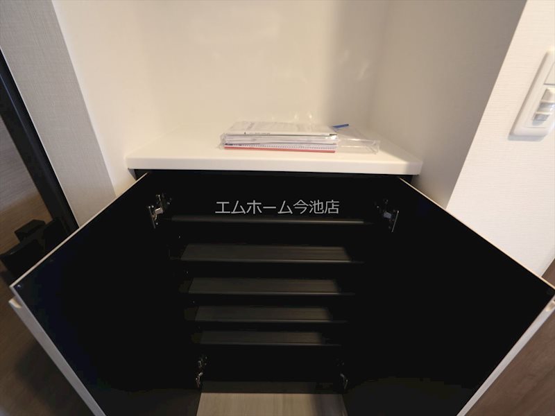 S-RESIDENCE勝川駅前 玄関