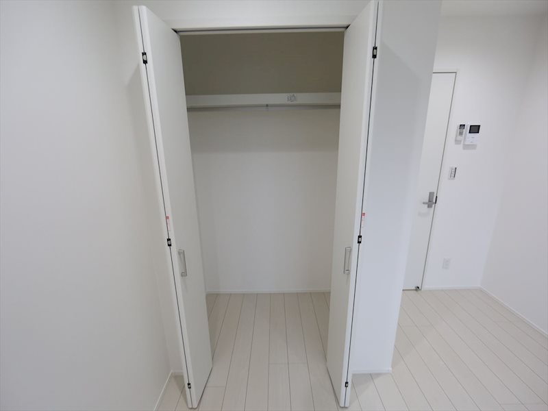 アズベル外新町 収納