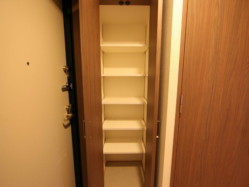 ＦＬＡＴ12（フラット12） 玄関