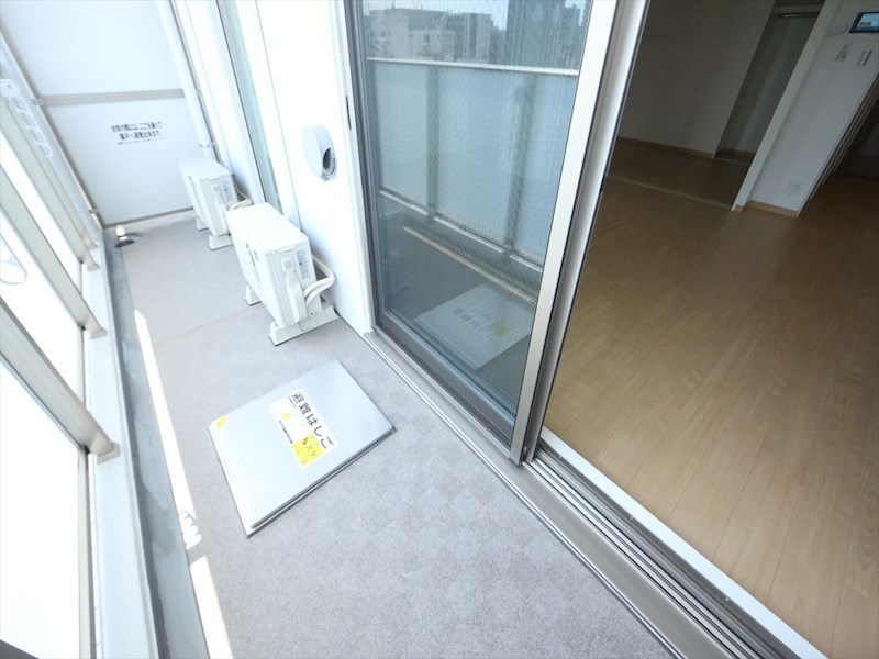 クレストタワー栄 ベランダ