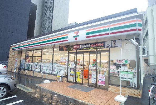 ルーエ千種 コンビニ