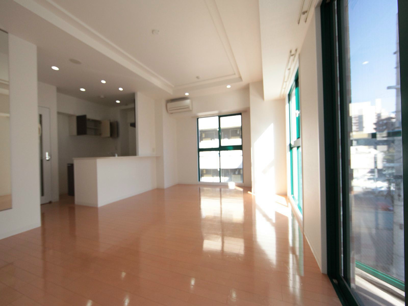 さくらＨｉｌｌｓリバーサイドＷＥＳＴ リビング