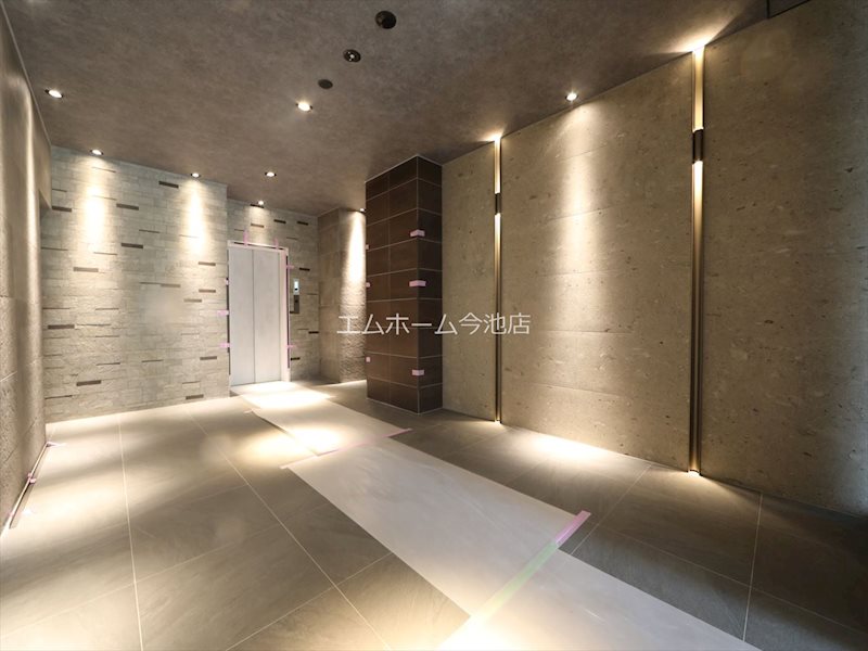 S-RESIDENCE大曽根bresa エントランス