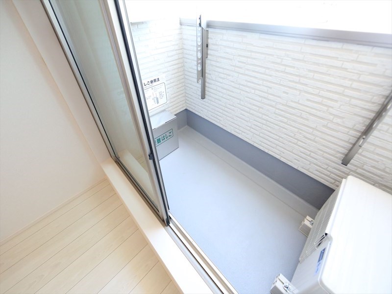 ＲＥＧＡＬＥＳＴ堀田 ベランダ