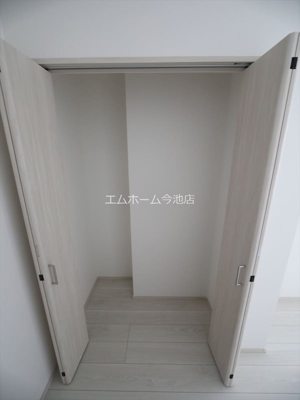 BC生駒C 収納