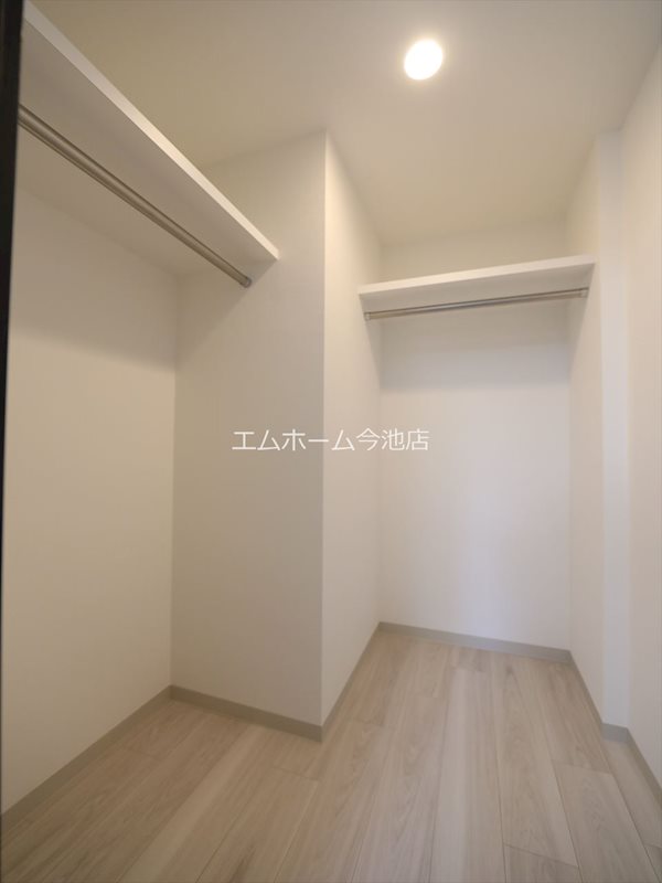 エステムコート名古屋新栄Ⅴラポール 収納