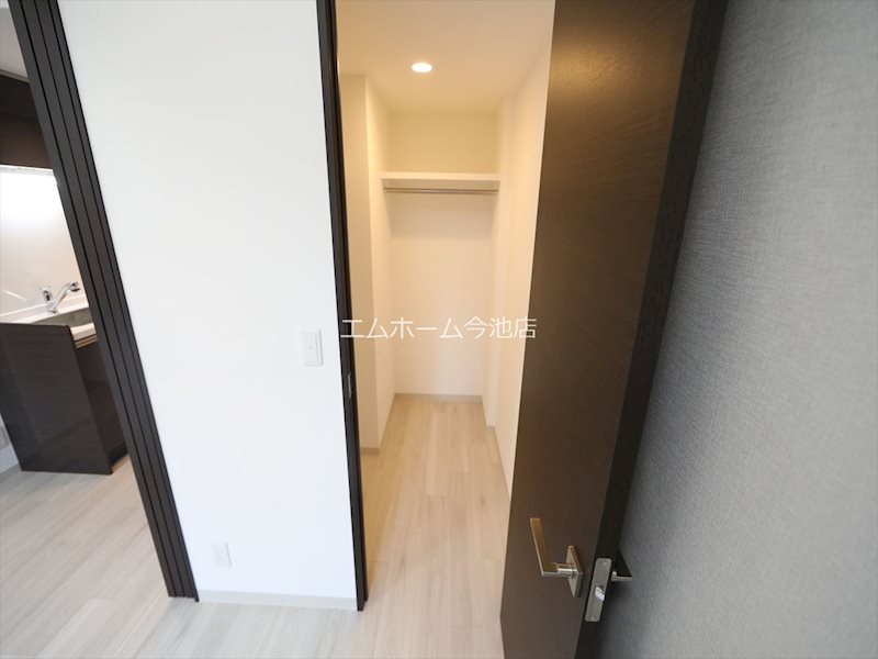 エステムコート名古屋新栄Ⅴラポール 収納