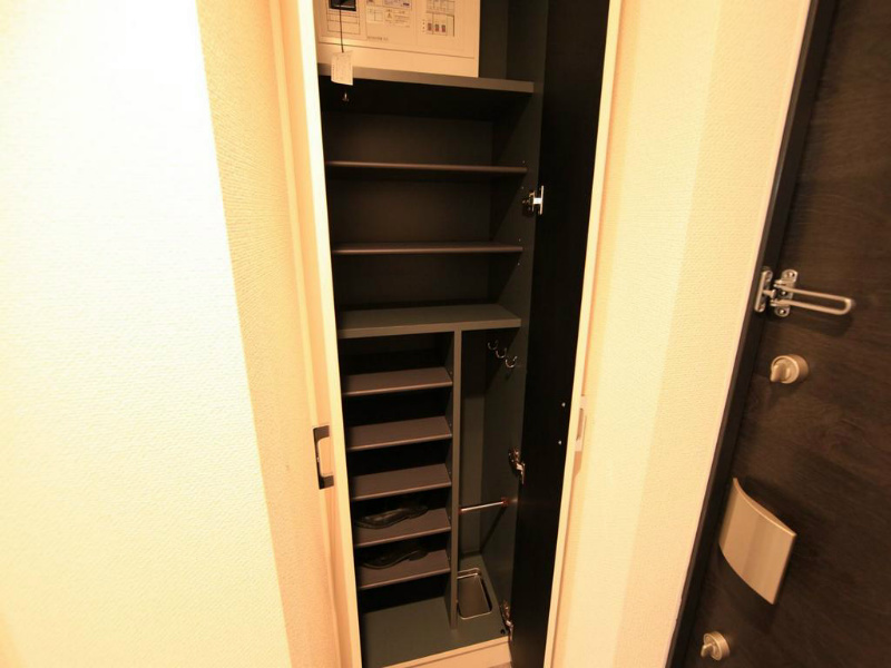プレサンスＮＡＧＯＹＡ桜通ビッグビート 玄関