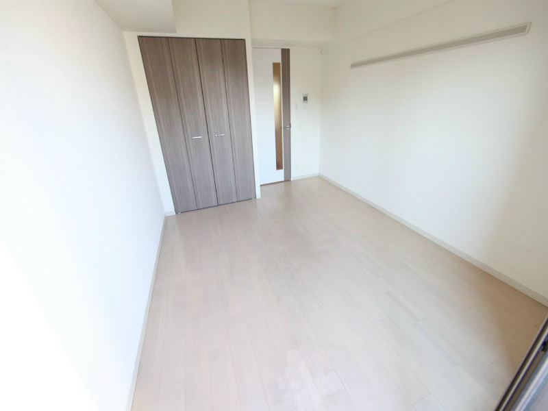 プレサンスＳＡＫＡＥリバースタイル リビング