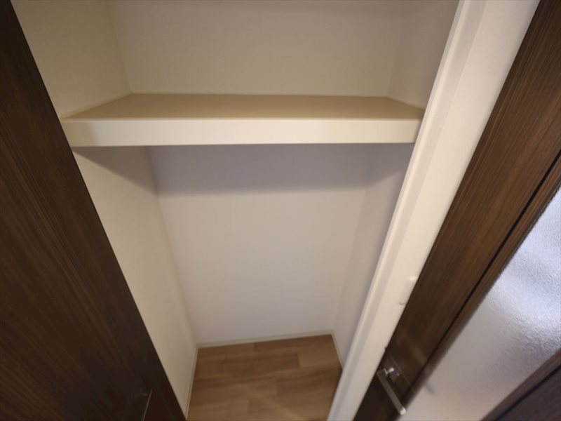 プレサンスＮＡＧＯＹＡ本陣 収納