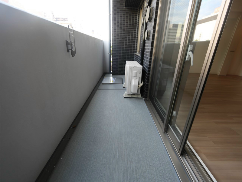 プレサンス名古屋ＳＴＡＴＩＯＮルミアス ベランダ